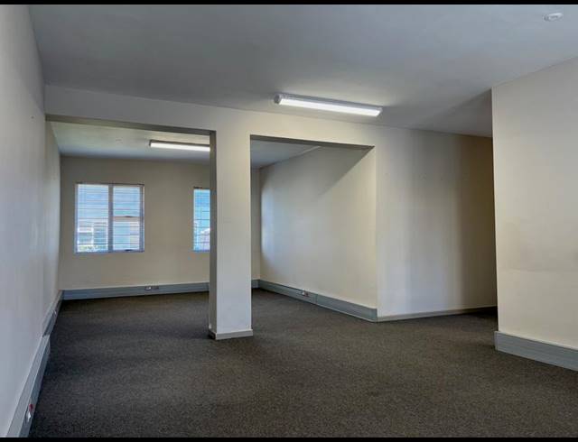 BUSINESS PROPERTY TO RENT IN WYNBERG